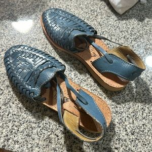 BLUE WOMEN SHOES SIZE 7